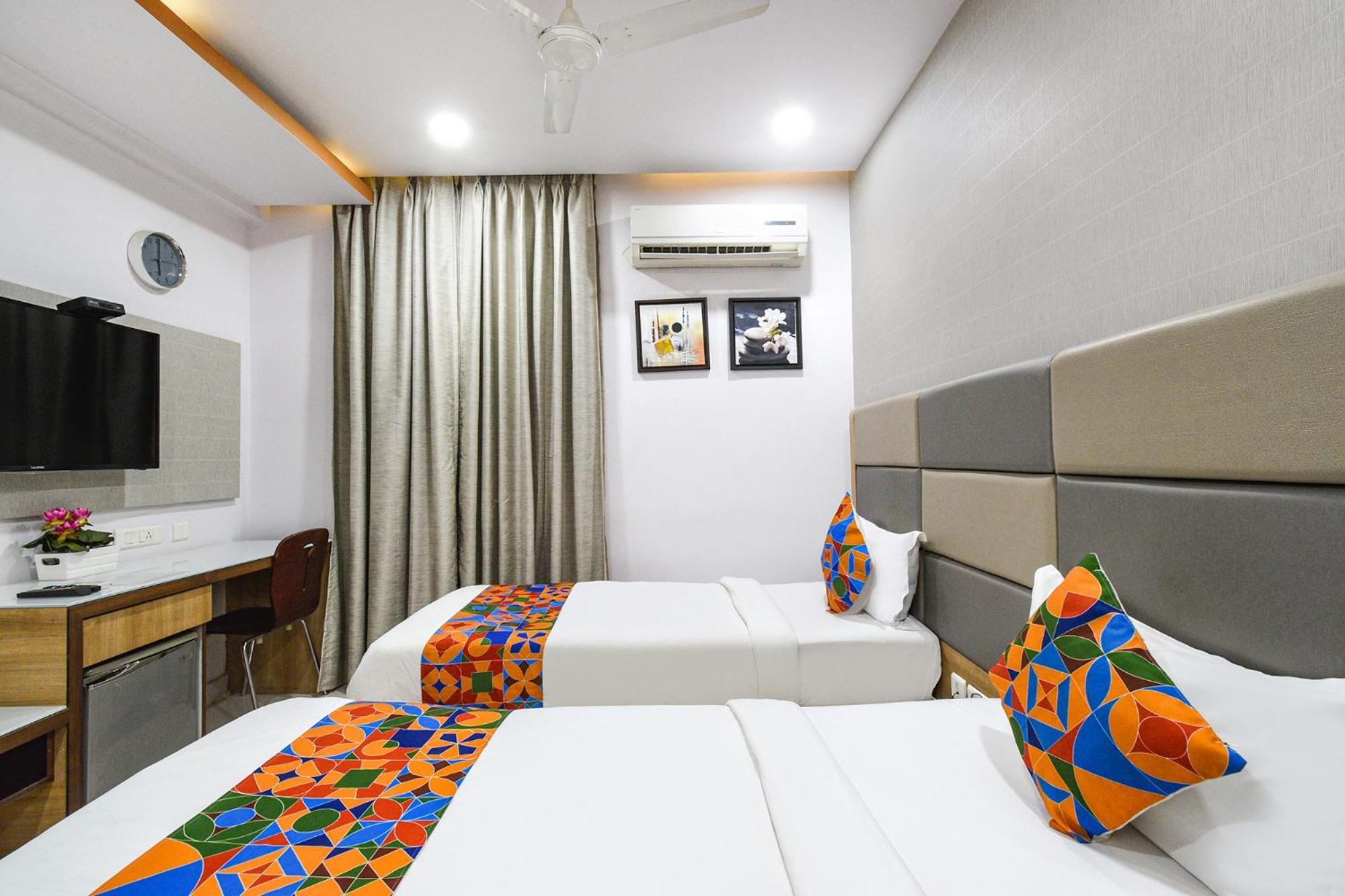 Fabhotel Aditya Homes - Nr Isb, Gachibowli Hyderabad Luaran gambar